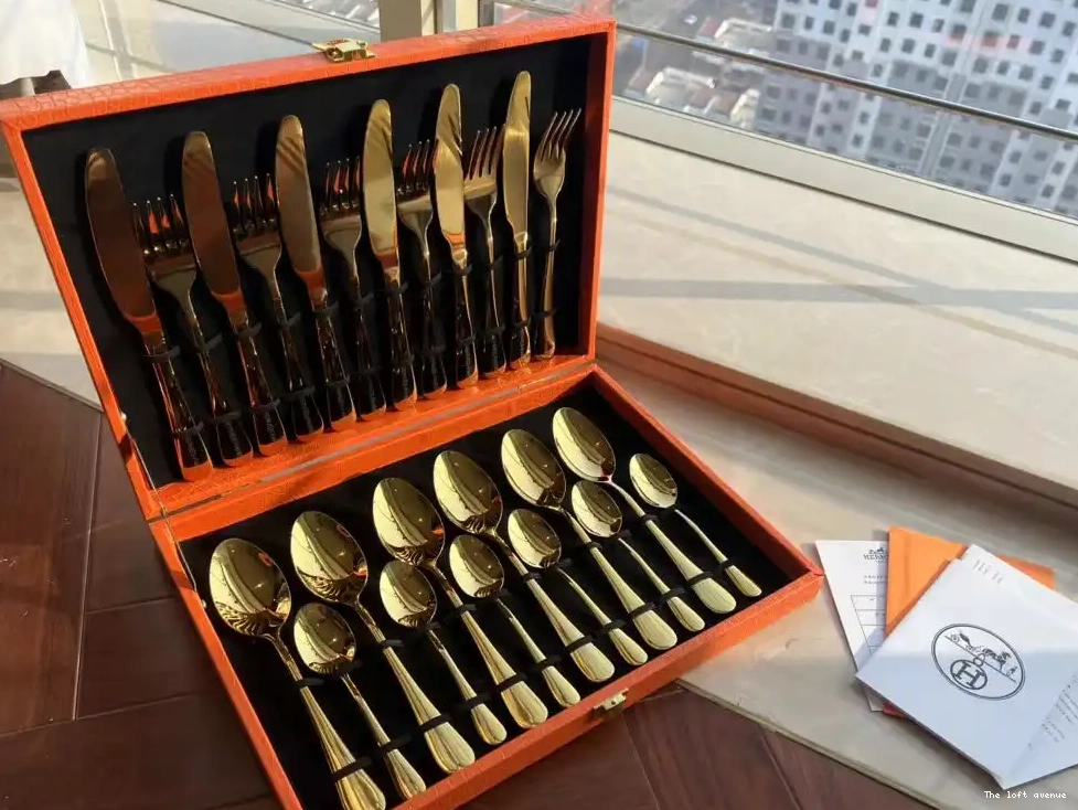 HERMES CUSTOM CUTLERY SET 0515